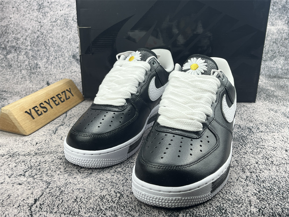 UA Nike Air Force 1 Low