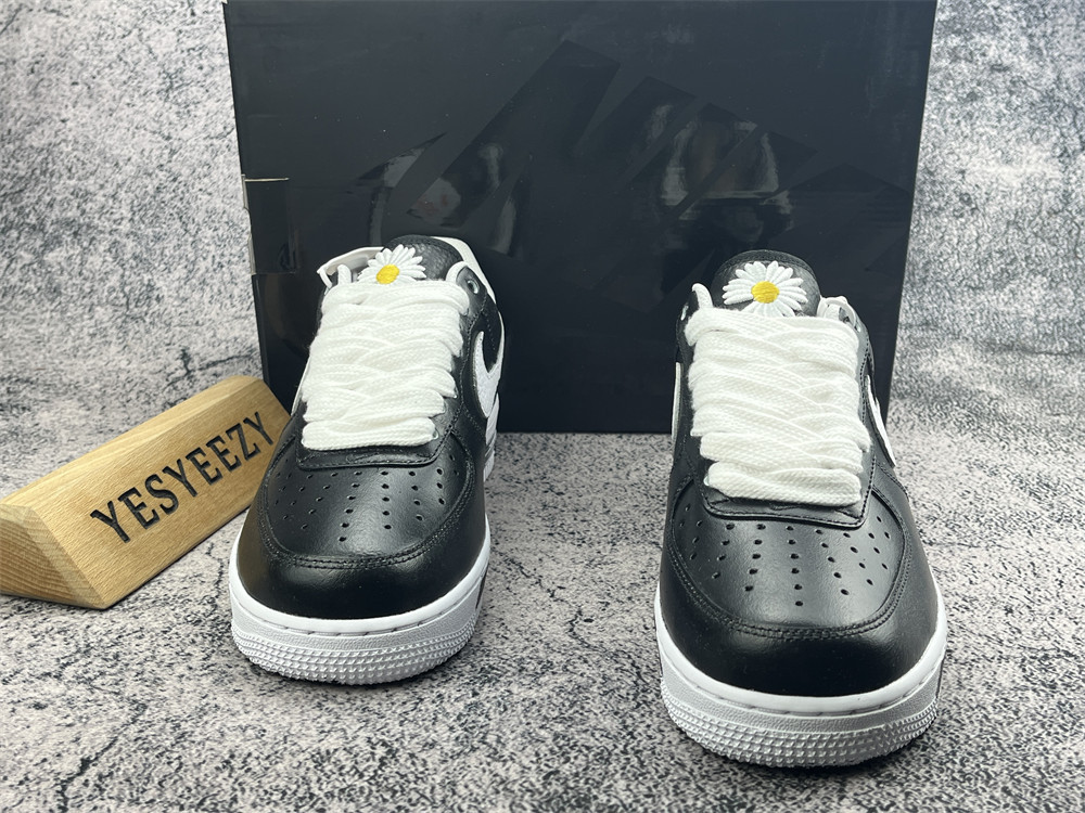 UA Nike Air Force 1 Low