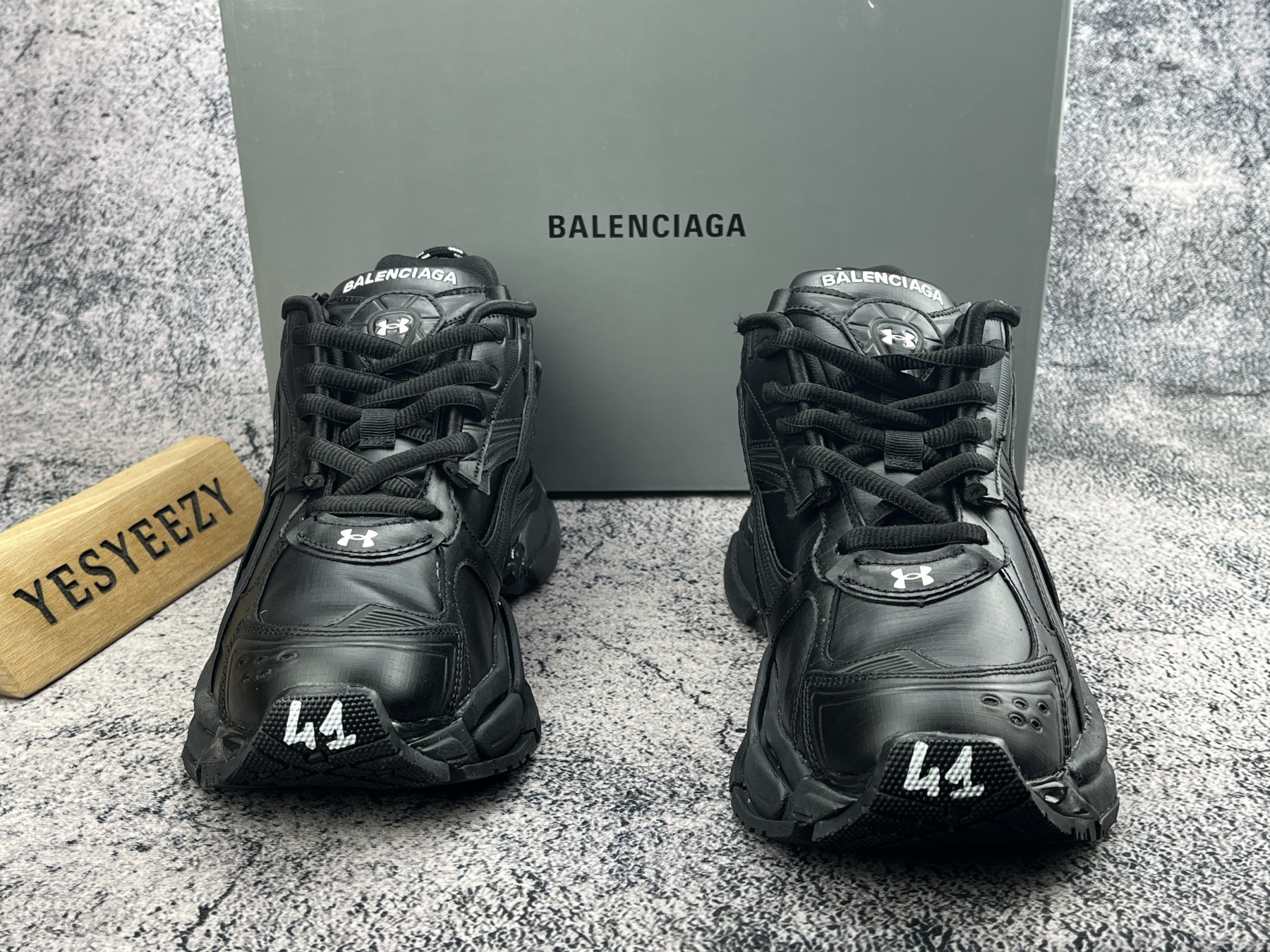 UA Balenciaga Runner Sneaker