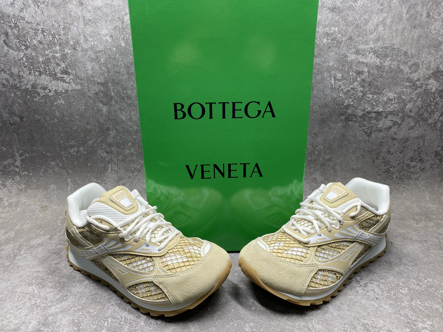 UA Bottega Veneta Orbit Sneaker