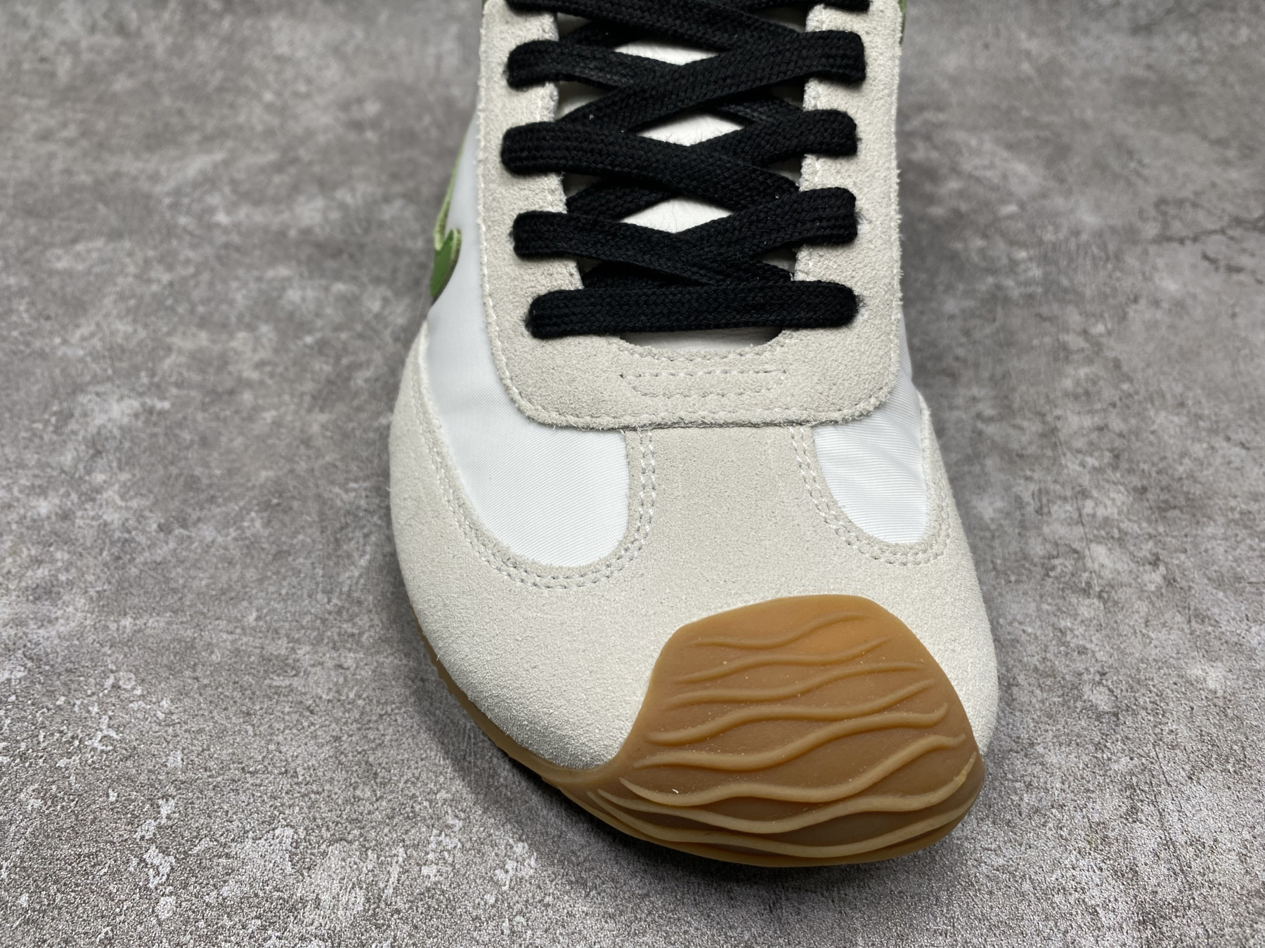 UA L0ew* Sneakers
