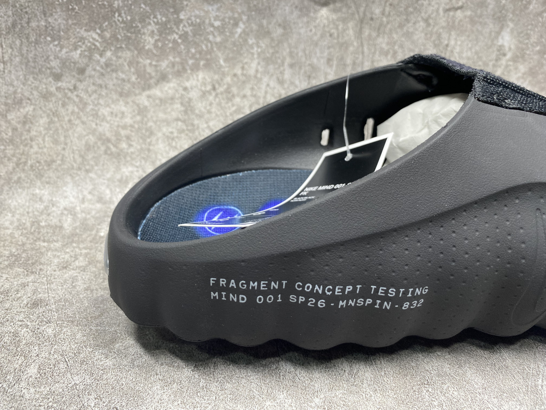 Nike Mind 001 Slide (Runs one size small)