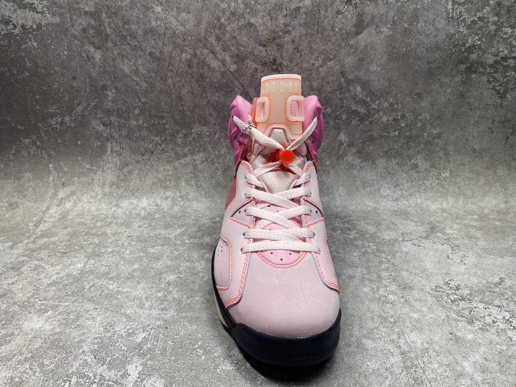 UA AIR Jordan 6 Retro