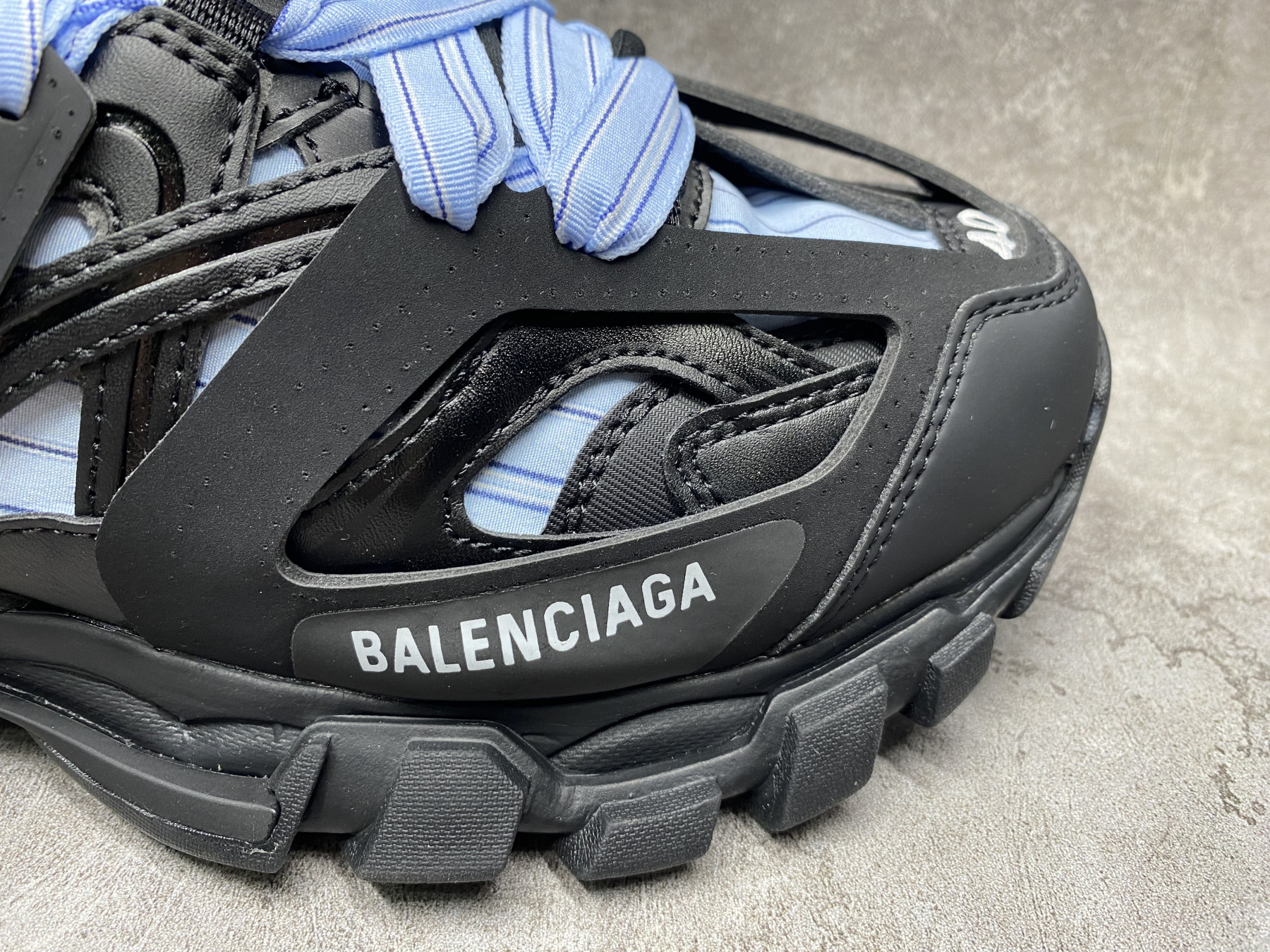 UA Ba1en*iaga Track Sneaker