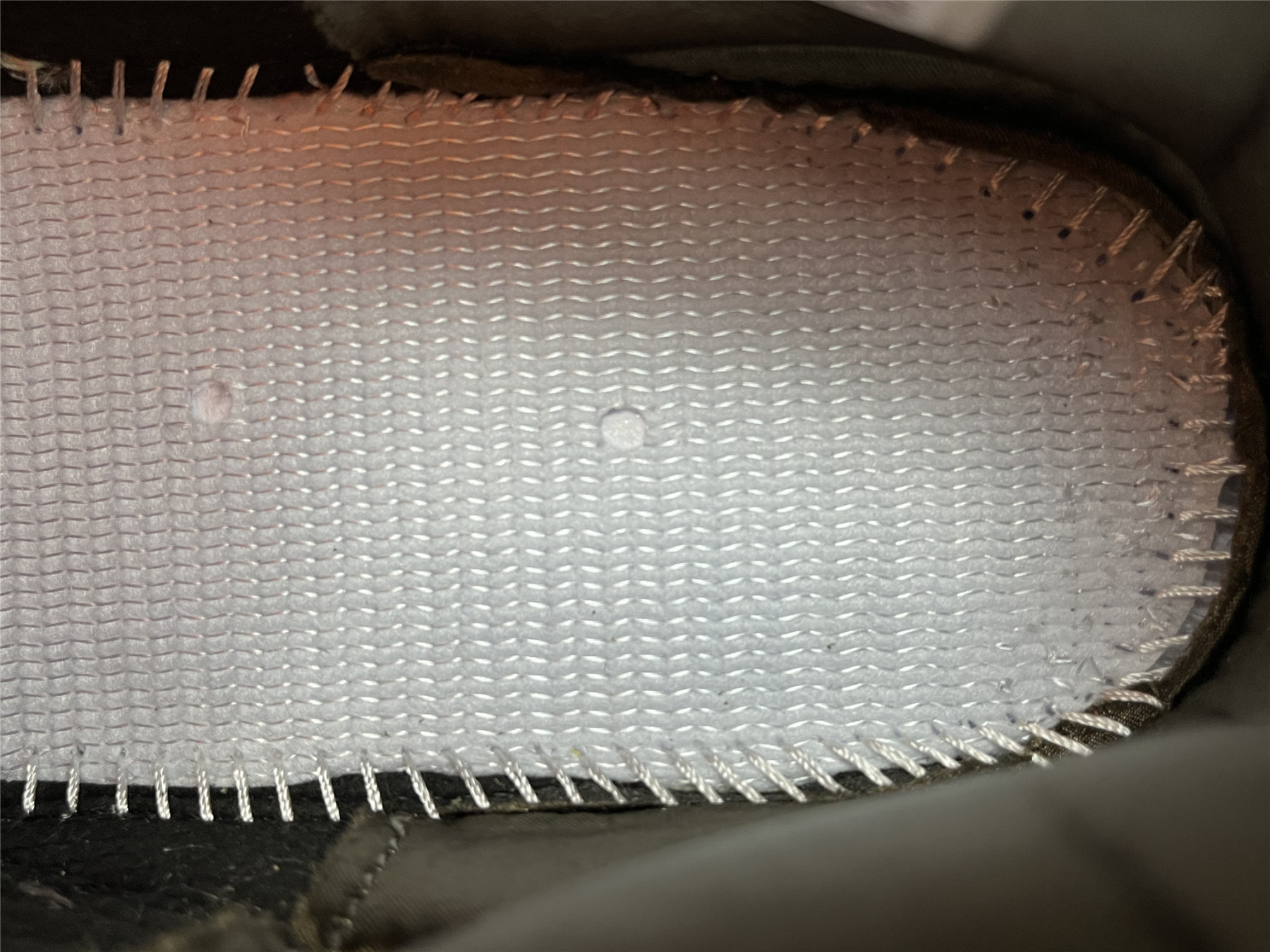 UA AIR JORDAN 3 RETRO 