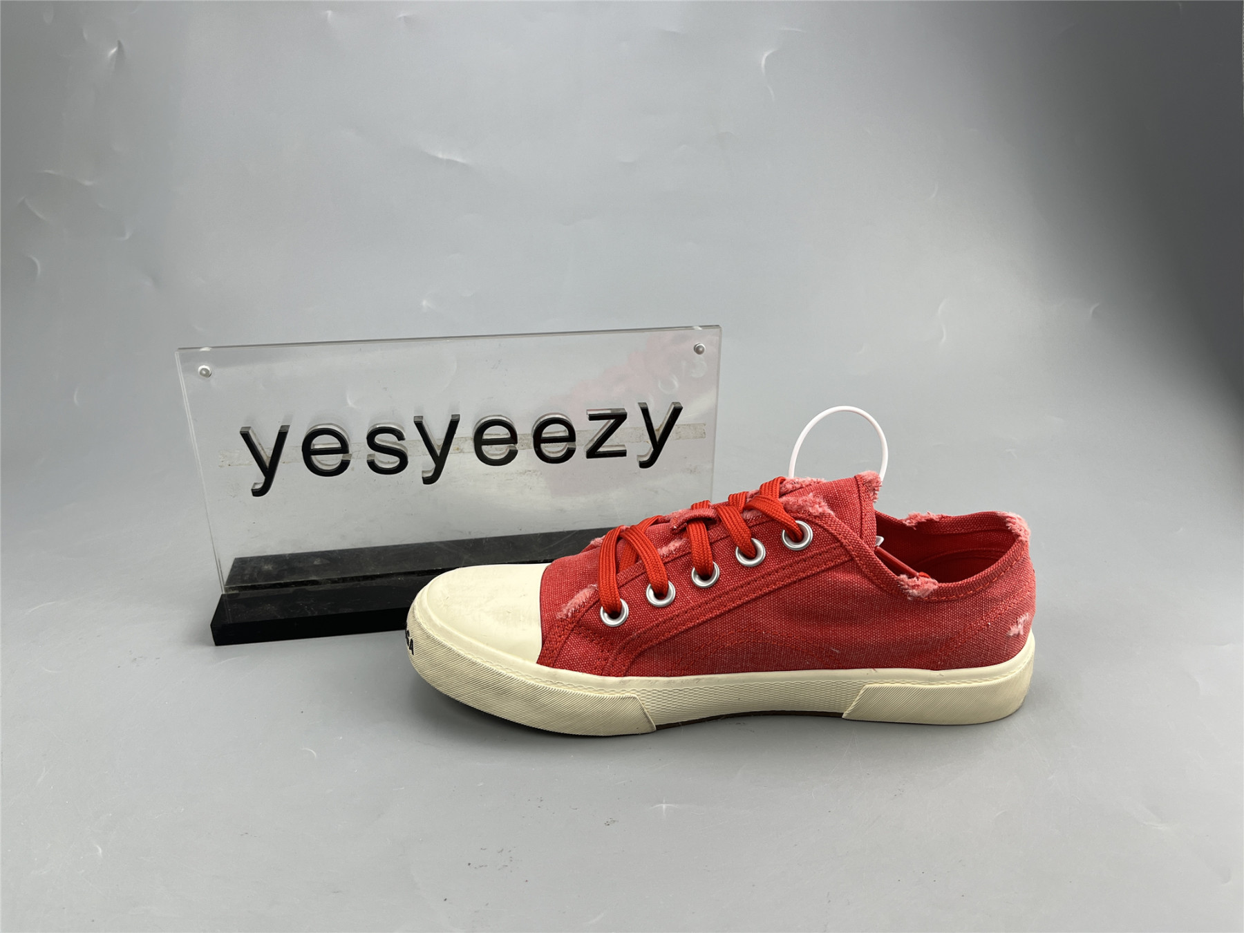 UA PARIS MID RED