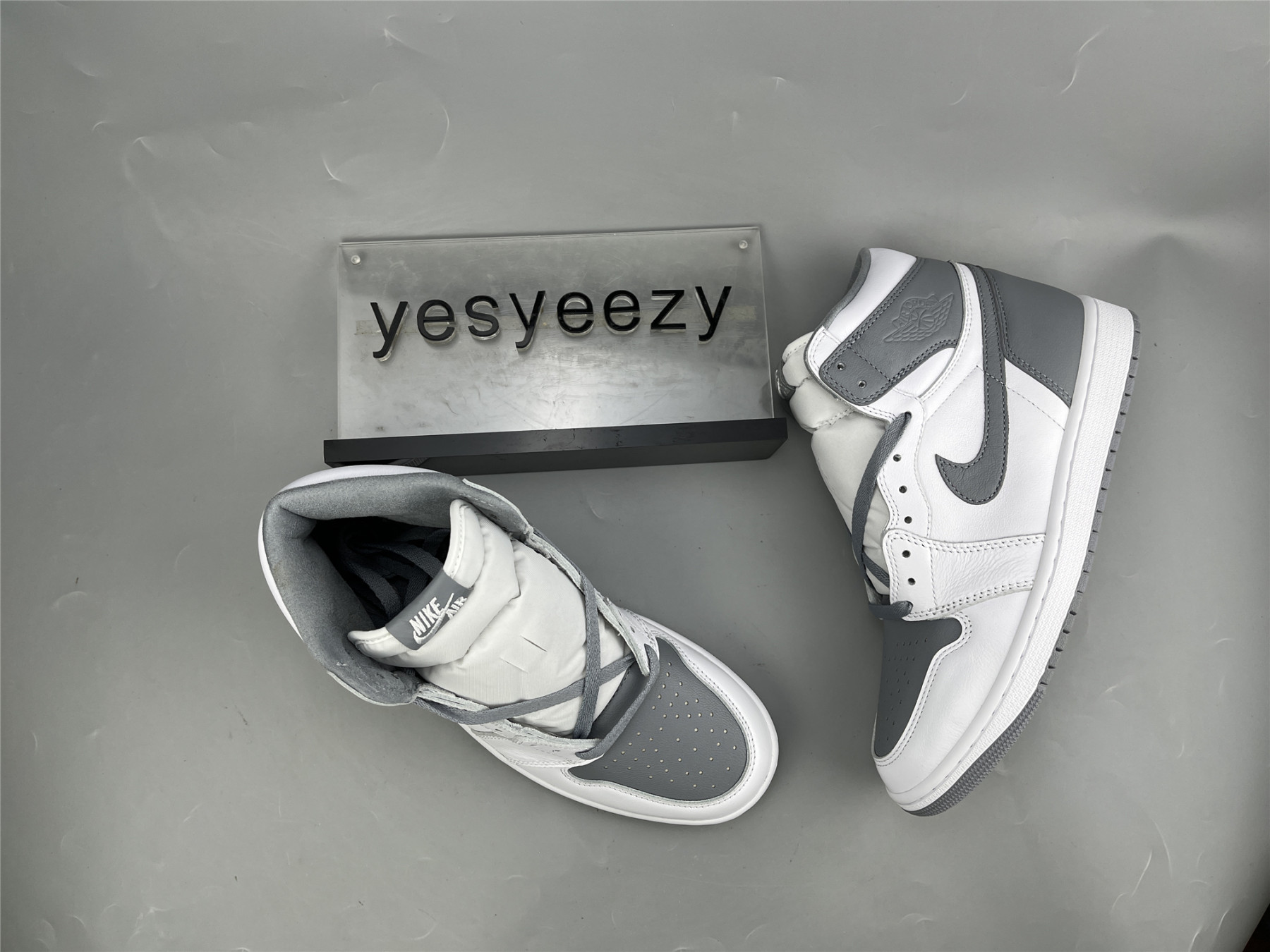 UA AIR JORDAN 1 RETRO HIGH OG 