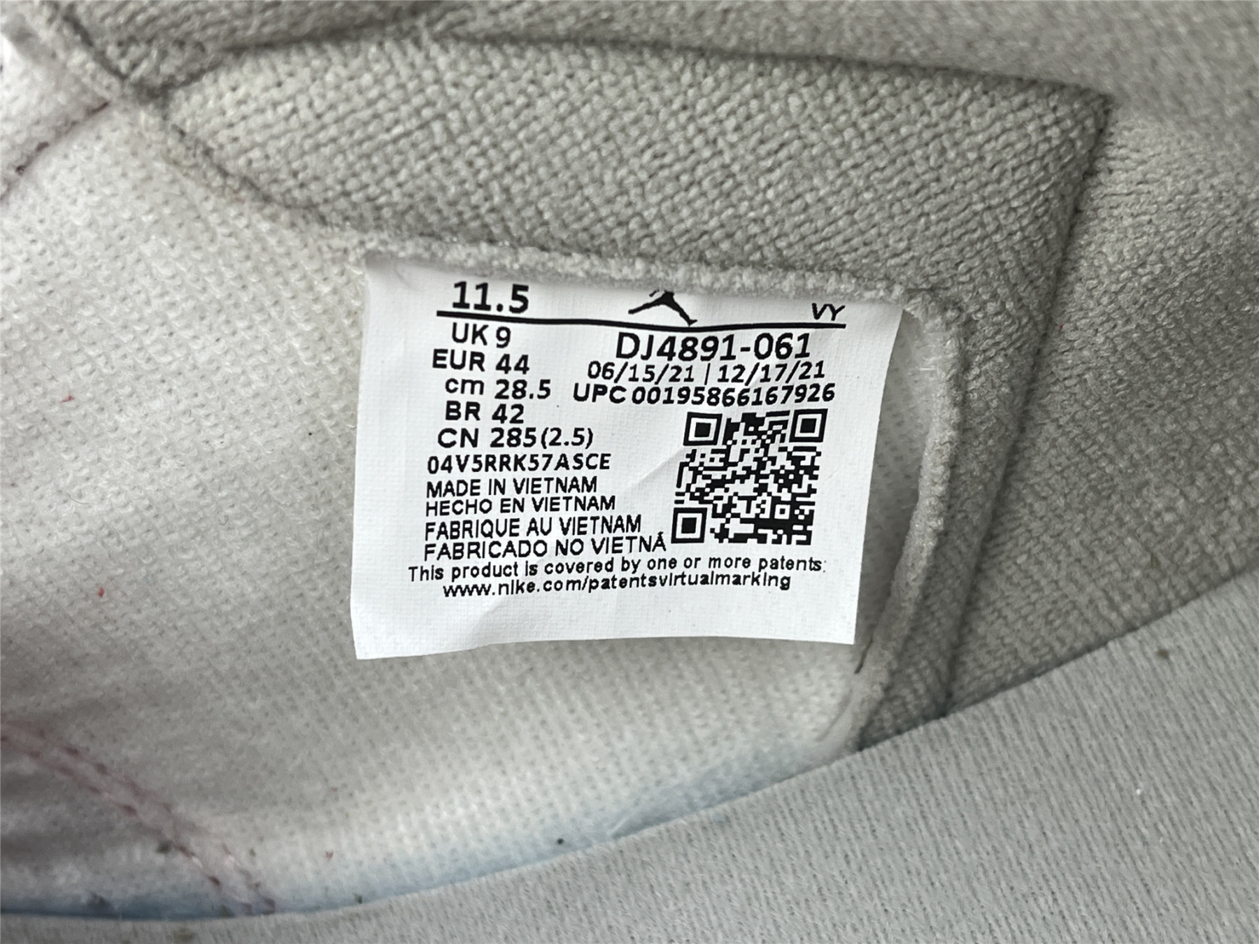 UA WMNS AIR JORDAN 1 HIGH OG