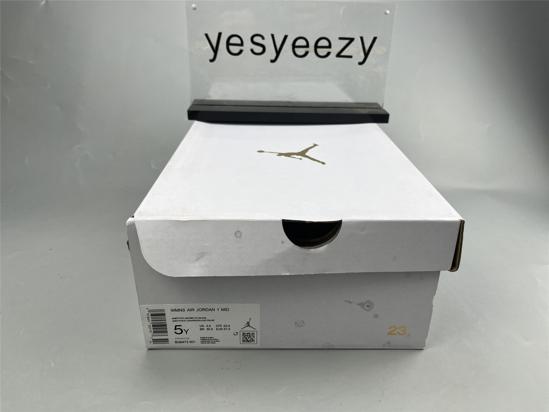 UA WMNS AIR JORDAN 1 MID 