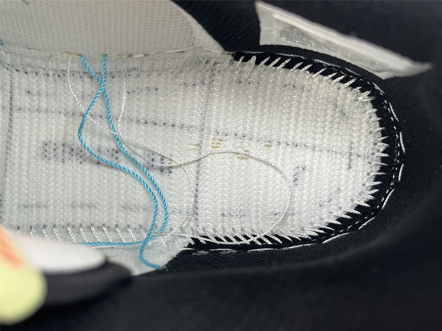 UA NIKE KYRIE IRVING X DUNK LOW SE GS 