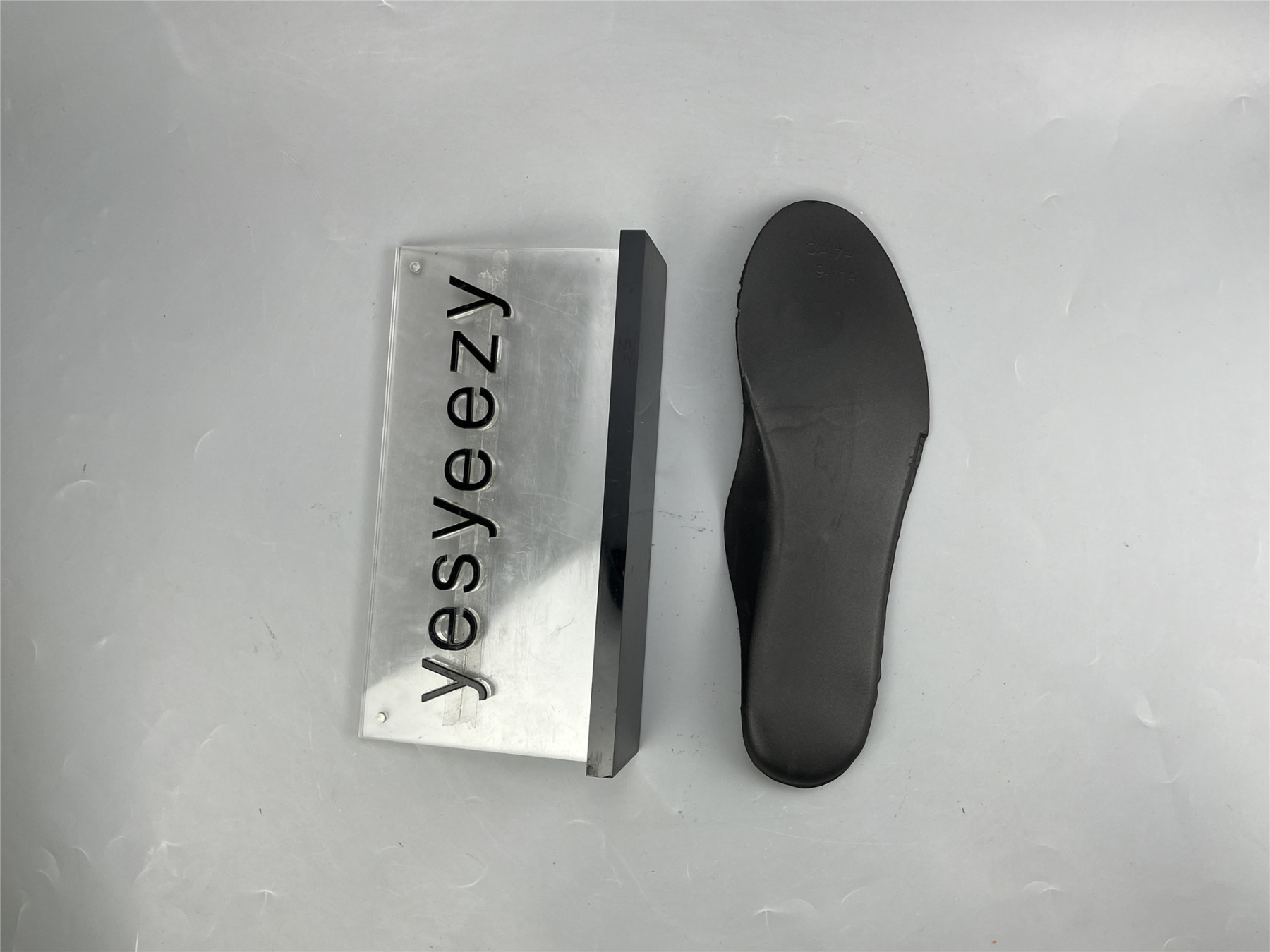 UA AIR JORDAN 9 RETRO 