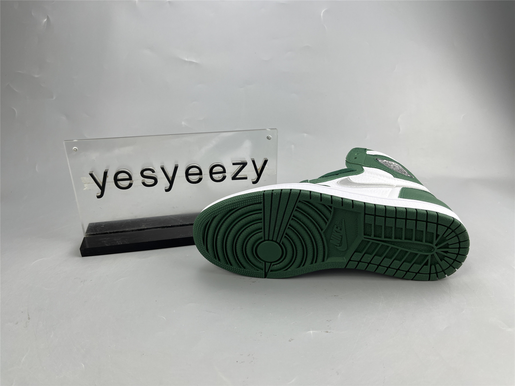 UA AIR JORDAN 1 RETRO HIGH OG 