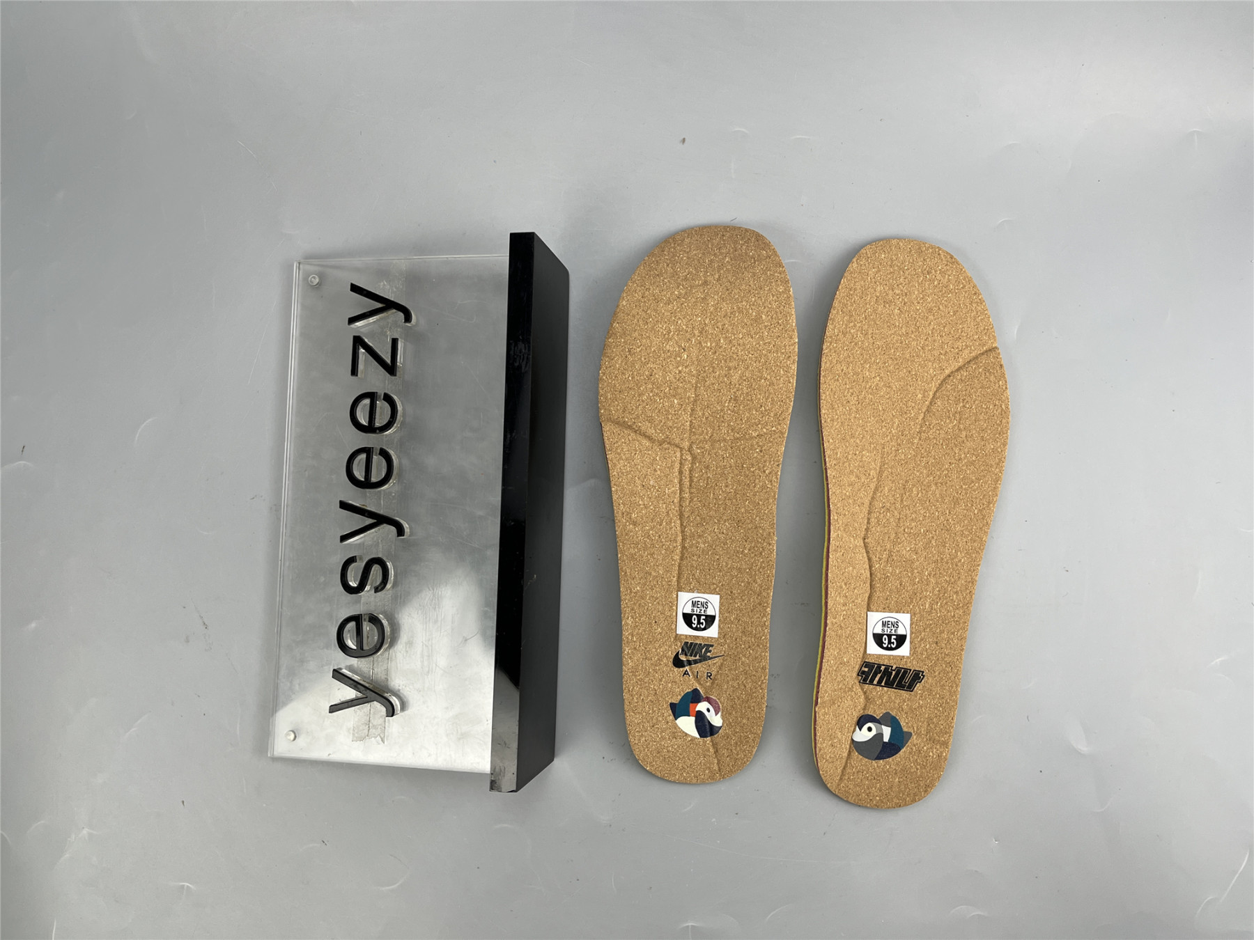 UA NIKE KASINA X AIR MAX 1 SP 