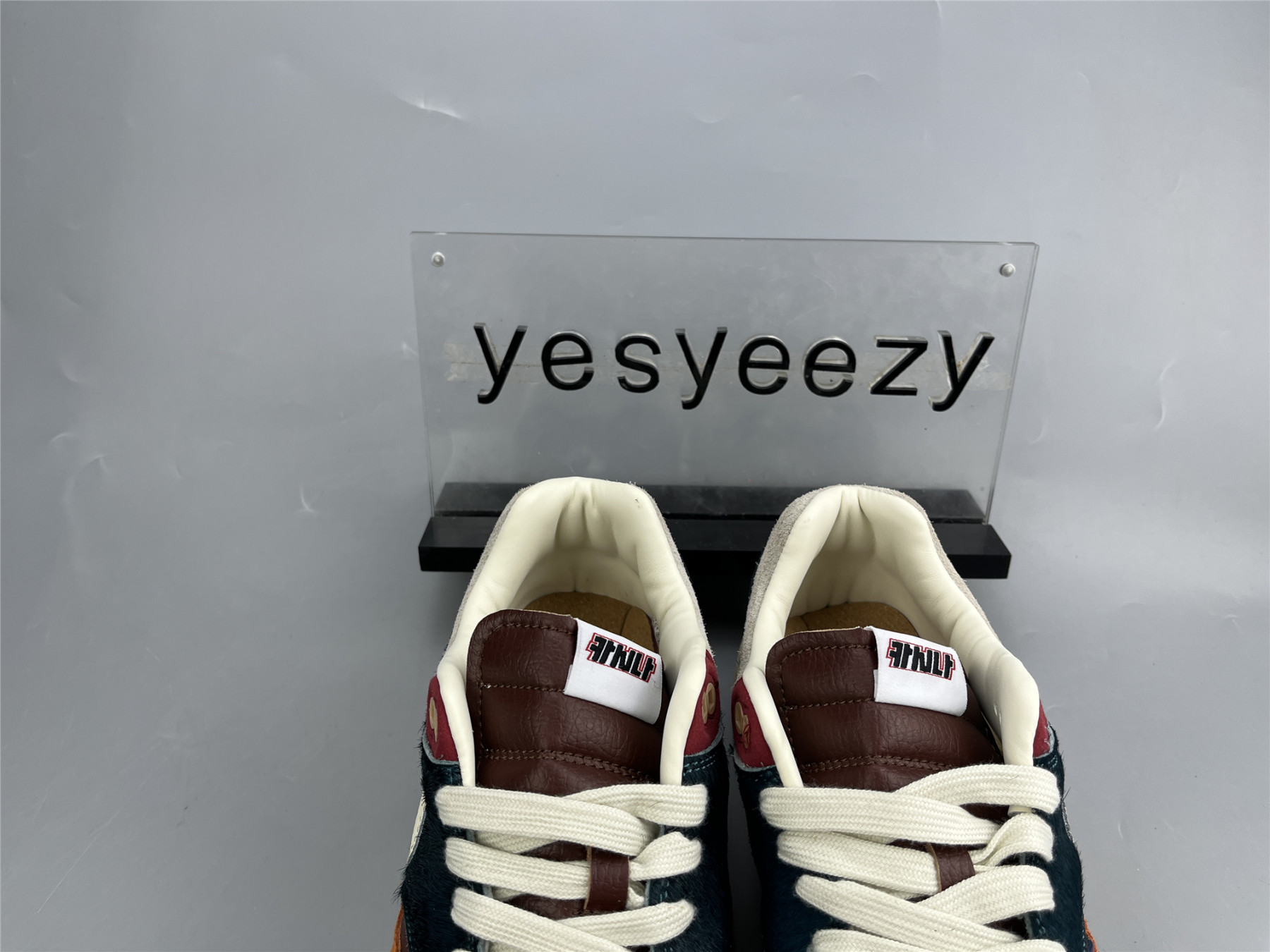 UA NIKE KASINA X AIR MAX 1 SP 