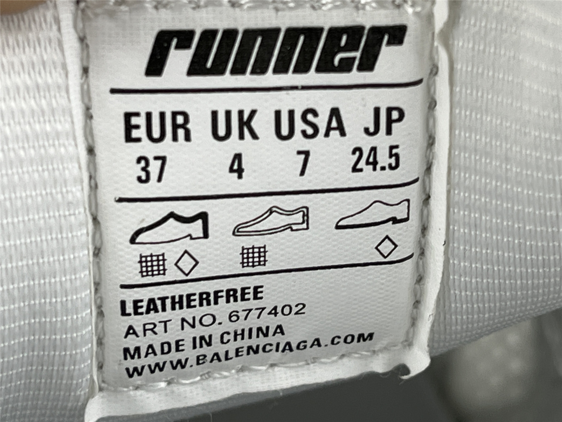 UA RUNNER GREY SILVER METALLIC