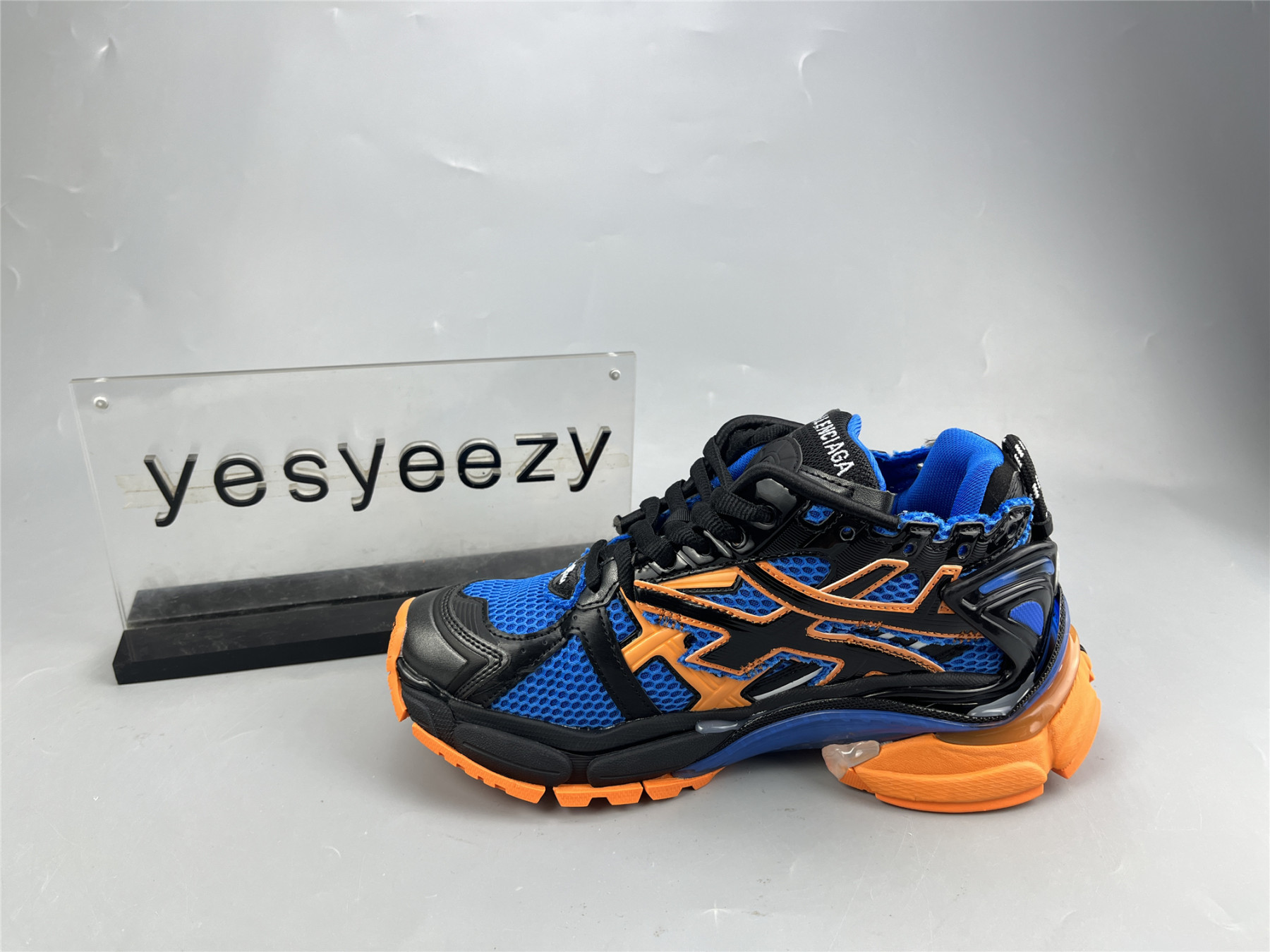 UA RUNNER ROYAL ORANGE
