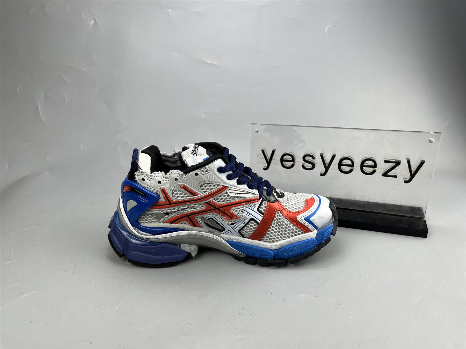 UA RUNNER BLK BLUE GREY