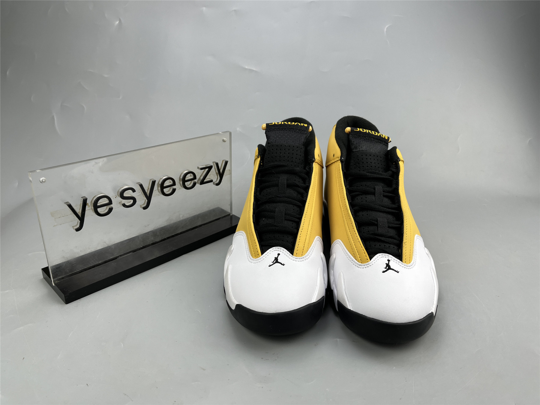 UA AIR JORDAN 14 RETRO 