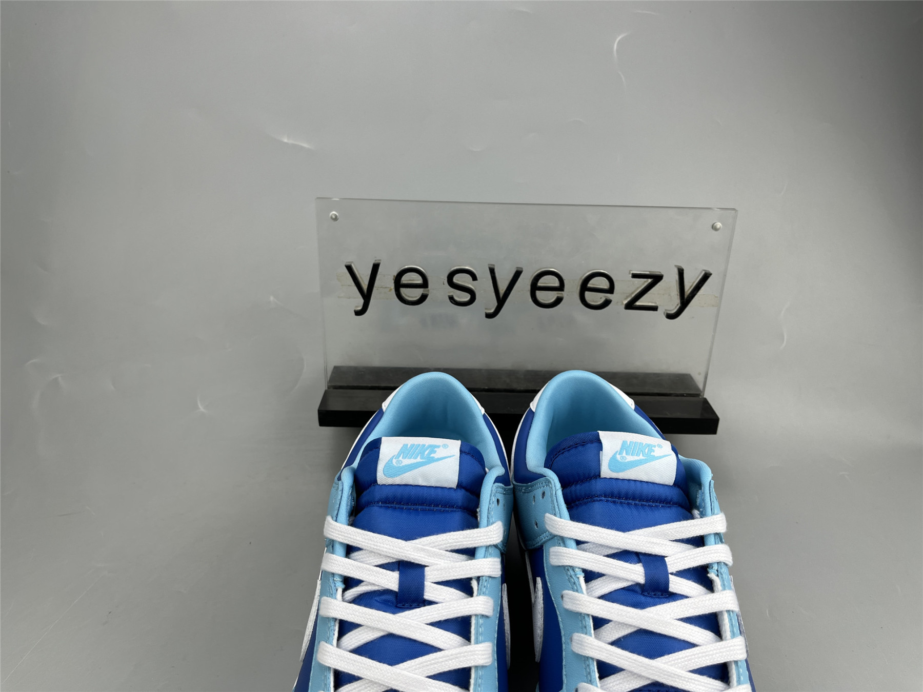 UA NIKE DUNK LOW RETRO QS 