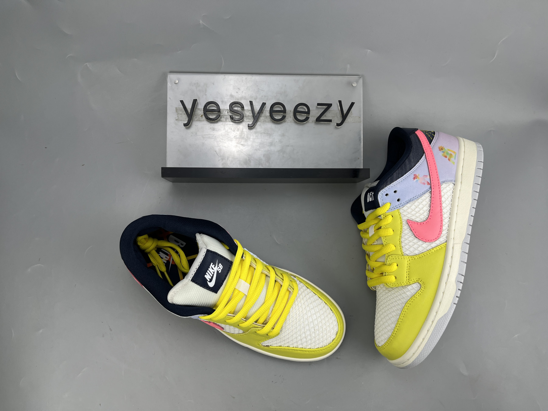 UA NIKE XAVIER SCHIPANI X DUNK LOW SB 