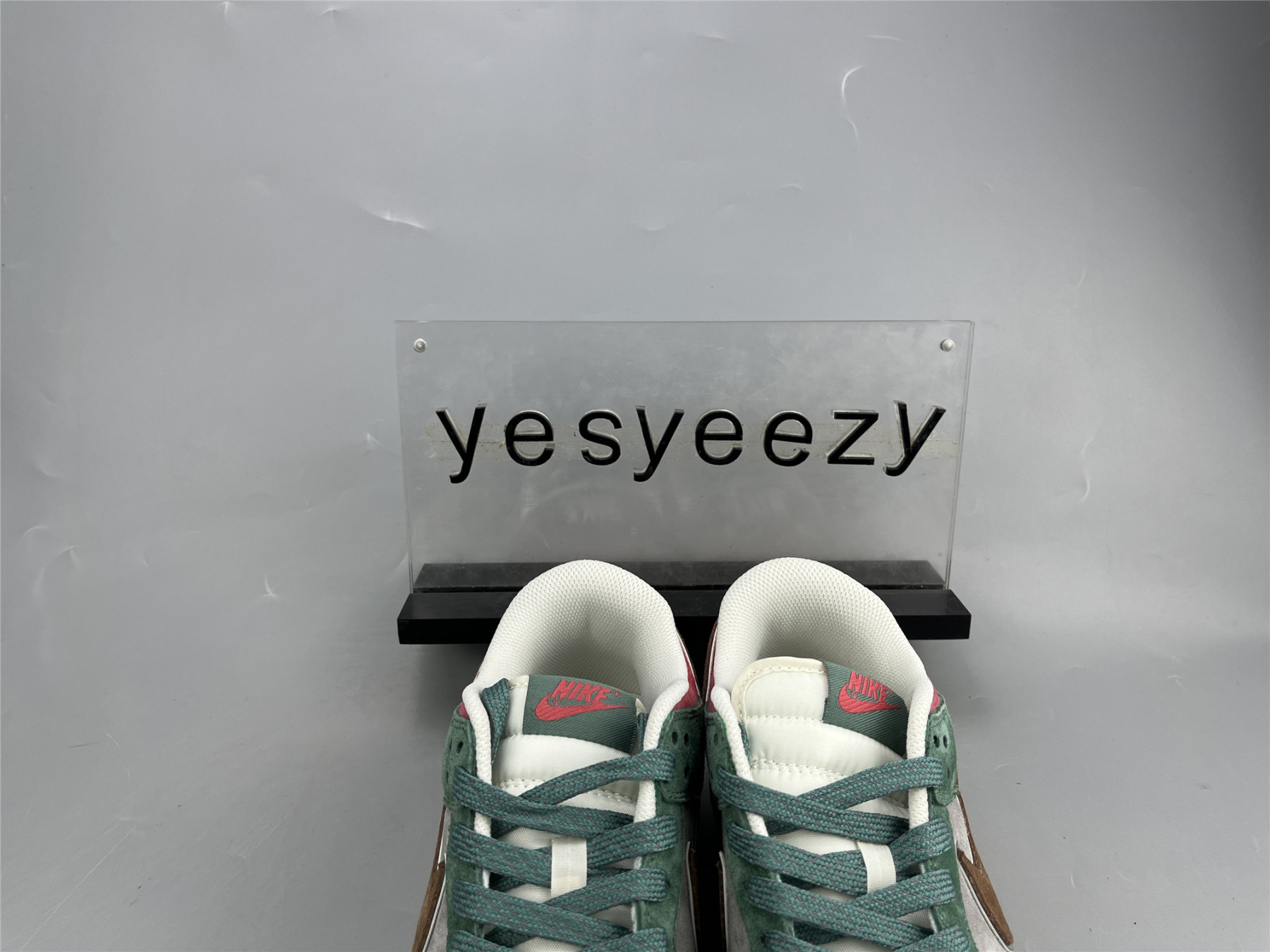 UA NIKE DUNK LOW GREY BLUE