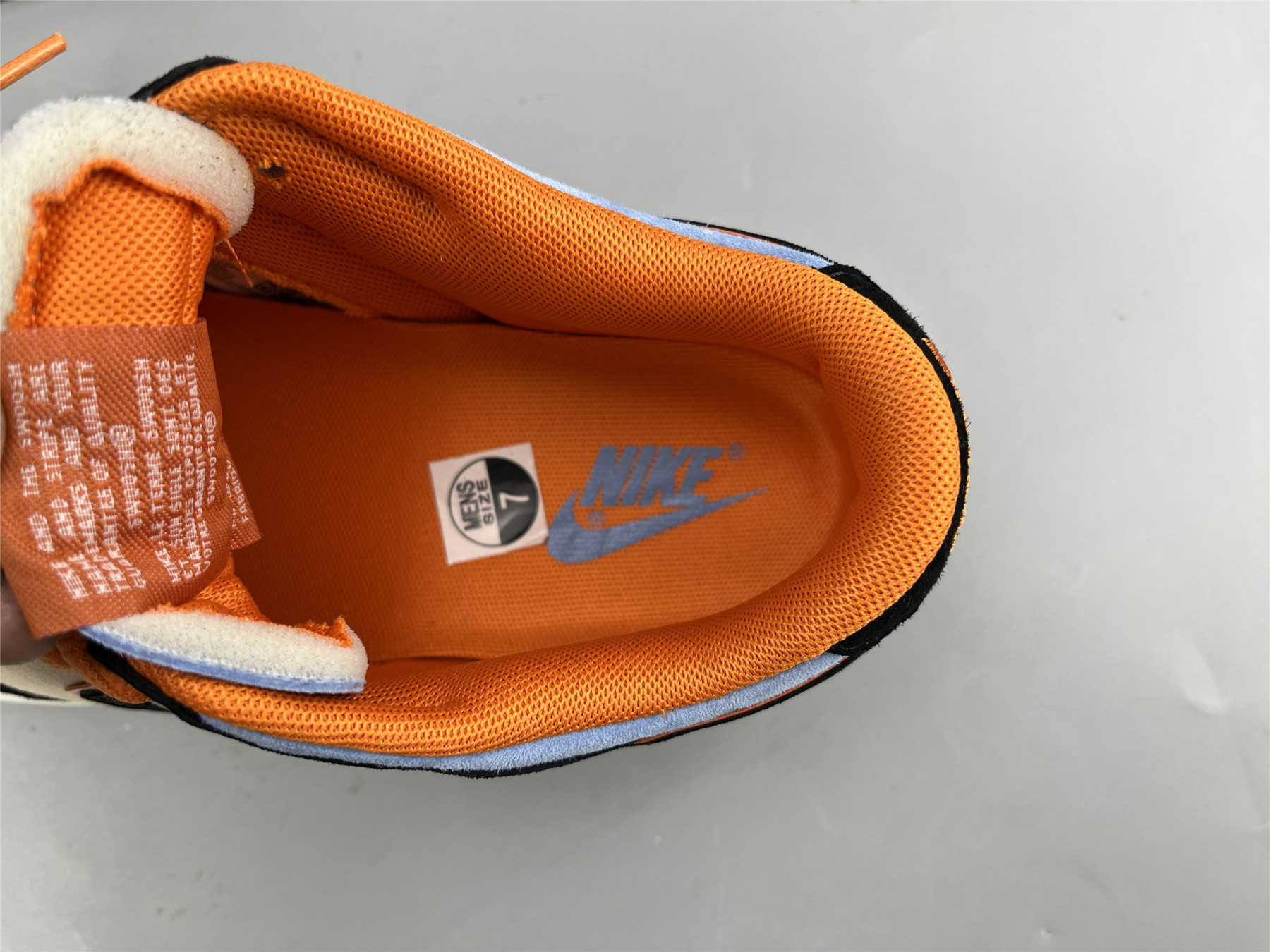 UA NIKE DUNK LOW GRAY