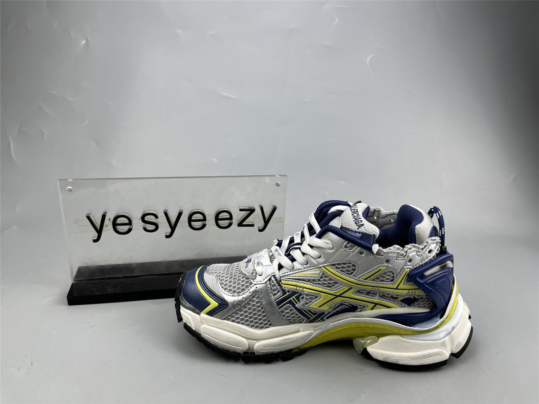 UA RUNNER BLK GREY YELLOW