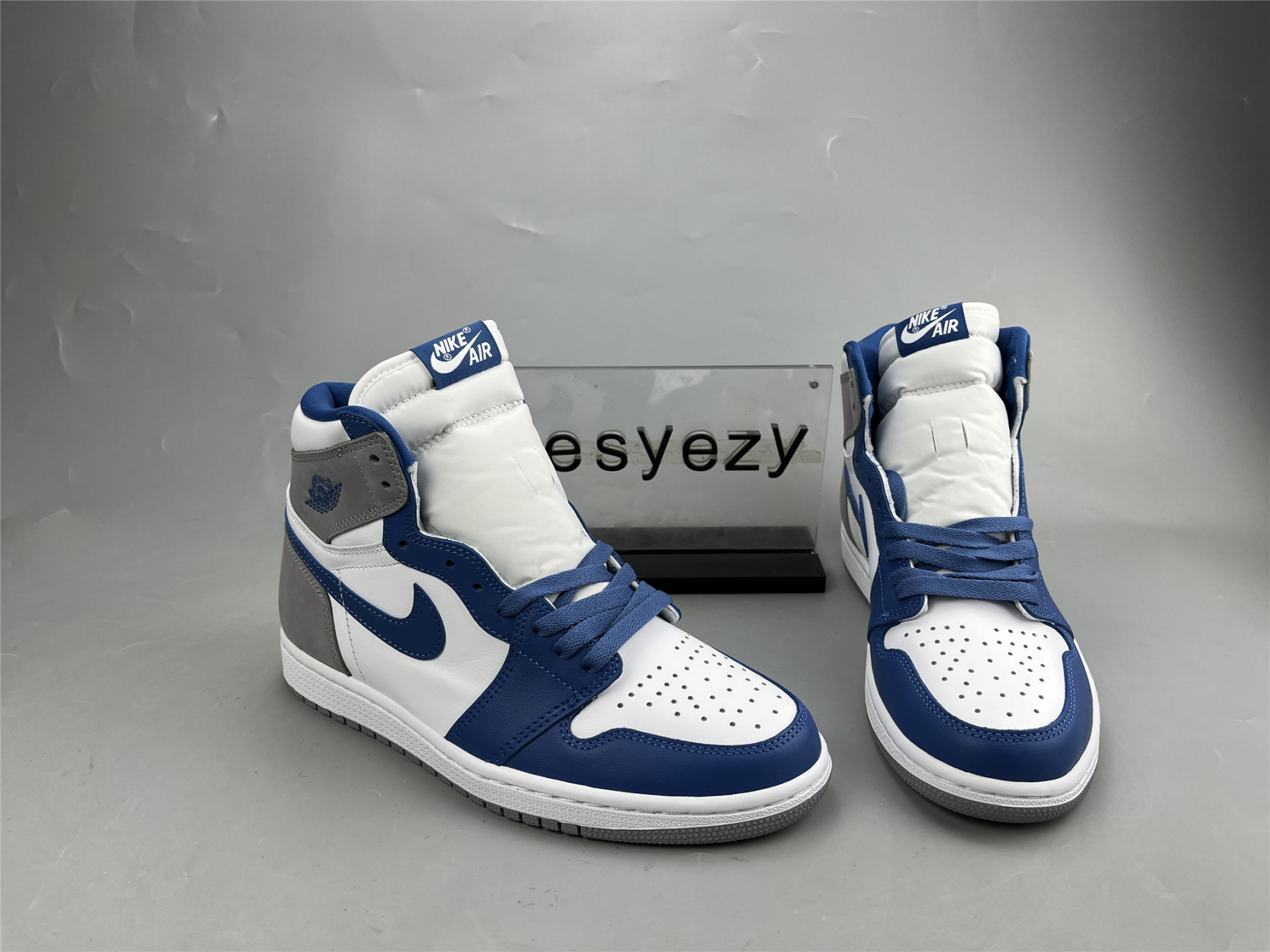 UA AIR JORDAN 1 RETRO HIGH OG GS 