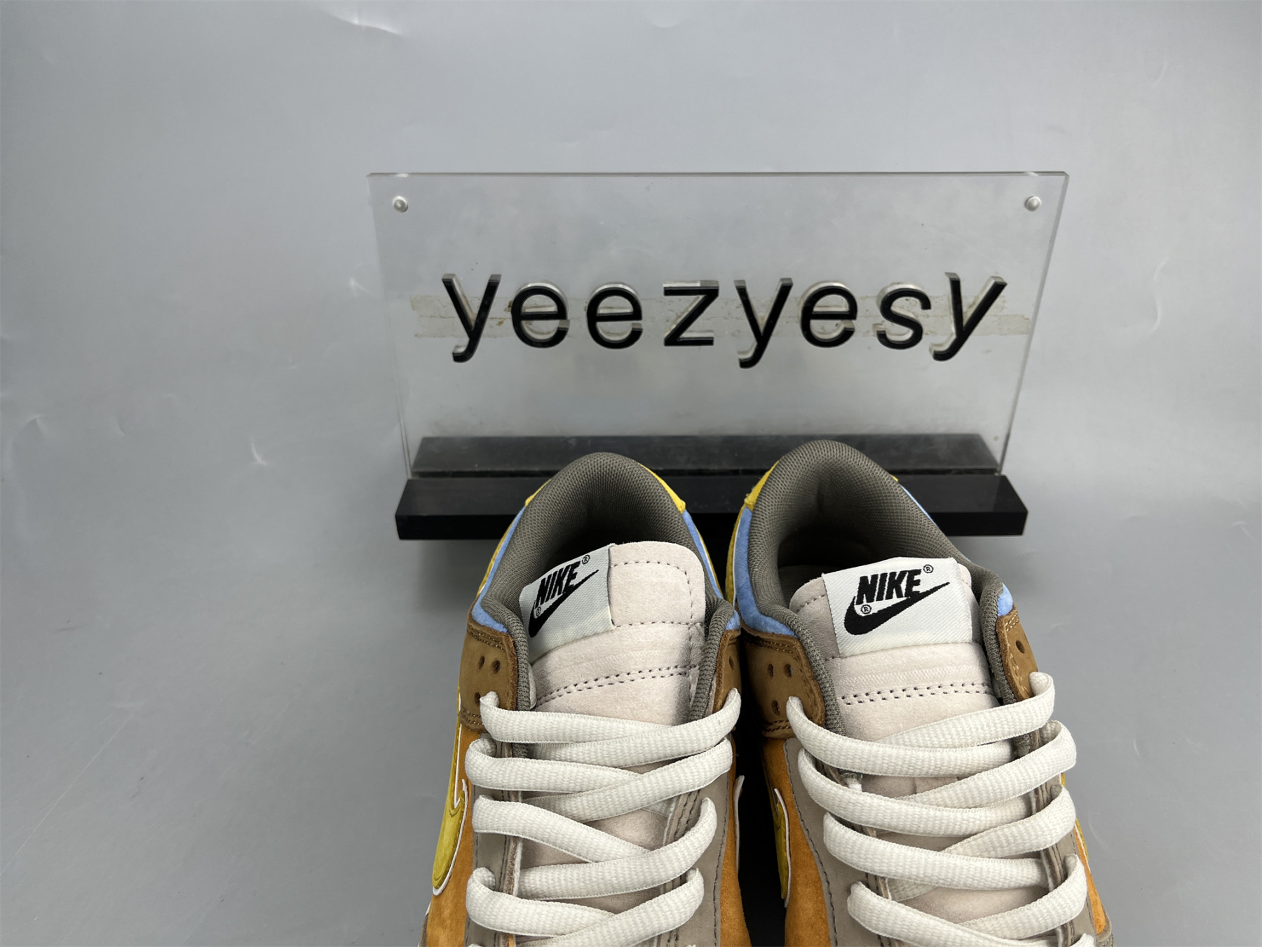 UA NIKE DUNK CAFE BRUN CLAIR