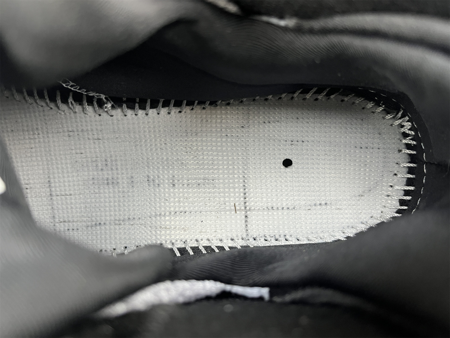 UA AIR JORDAN 9 RETRO 