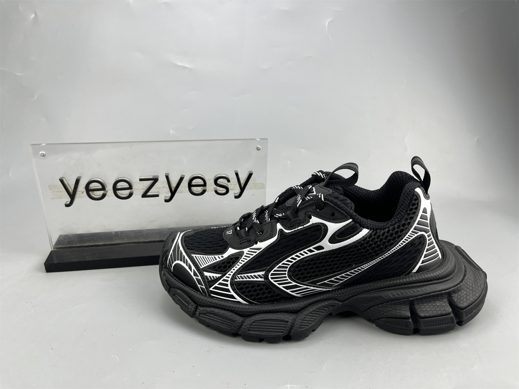 UA PHANTOM SNEAKER BLACK WHITE