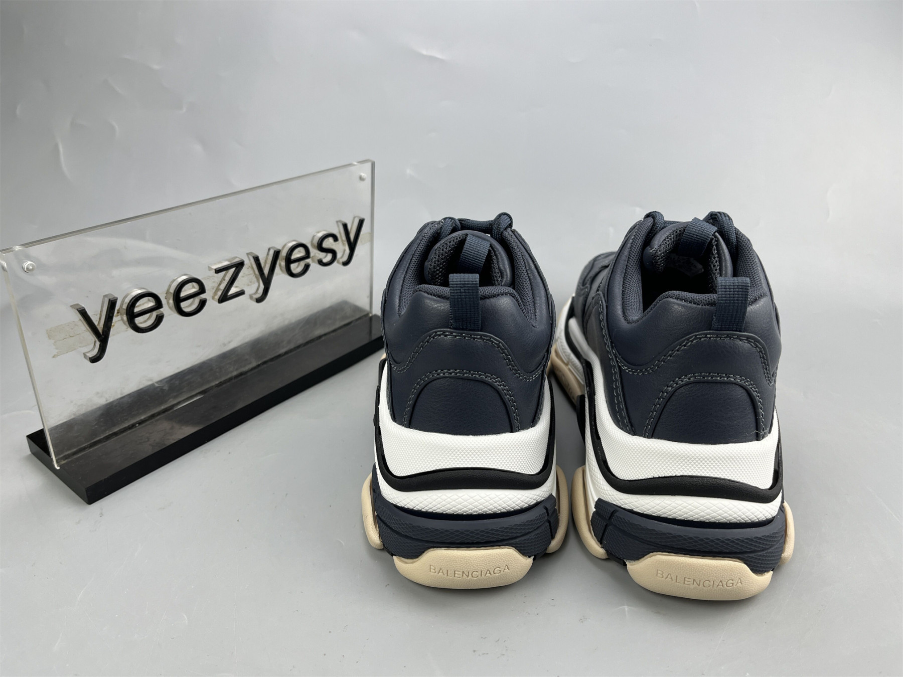 UA TRIPLE S CLEAR SOLE GREY WHITE BLUE