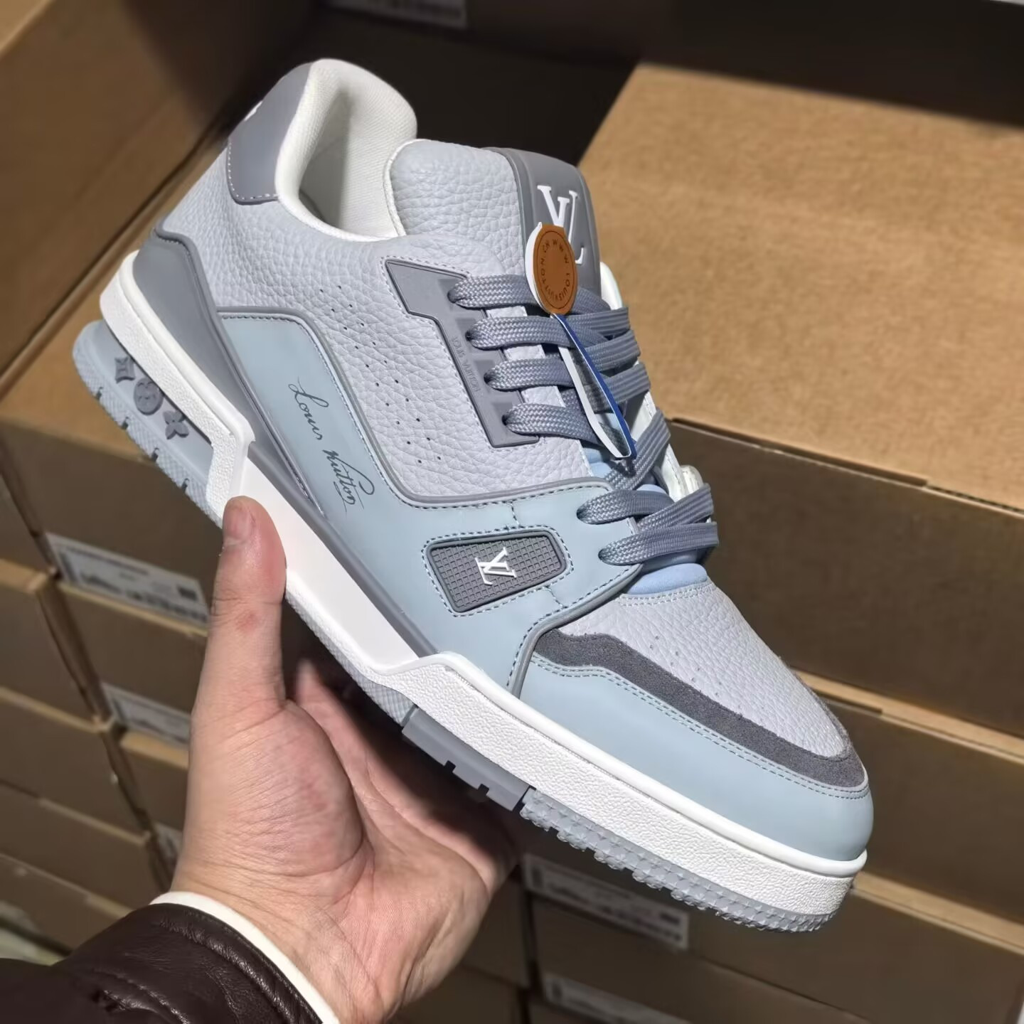 UA LV trainer Sneakers