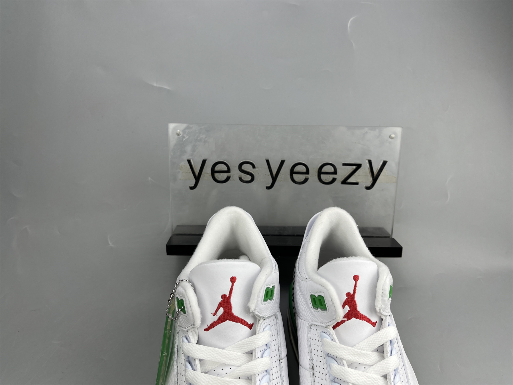 UA AIR JORDAN 3 RETRO LUCKY GREEN