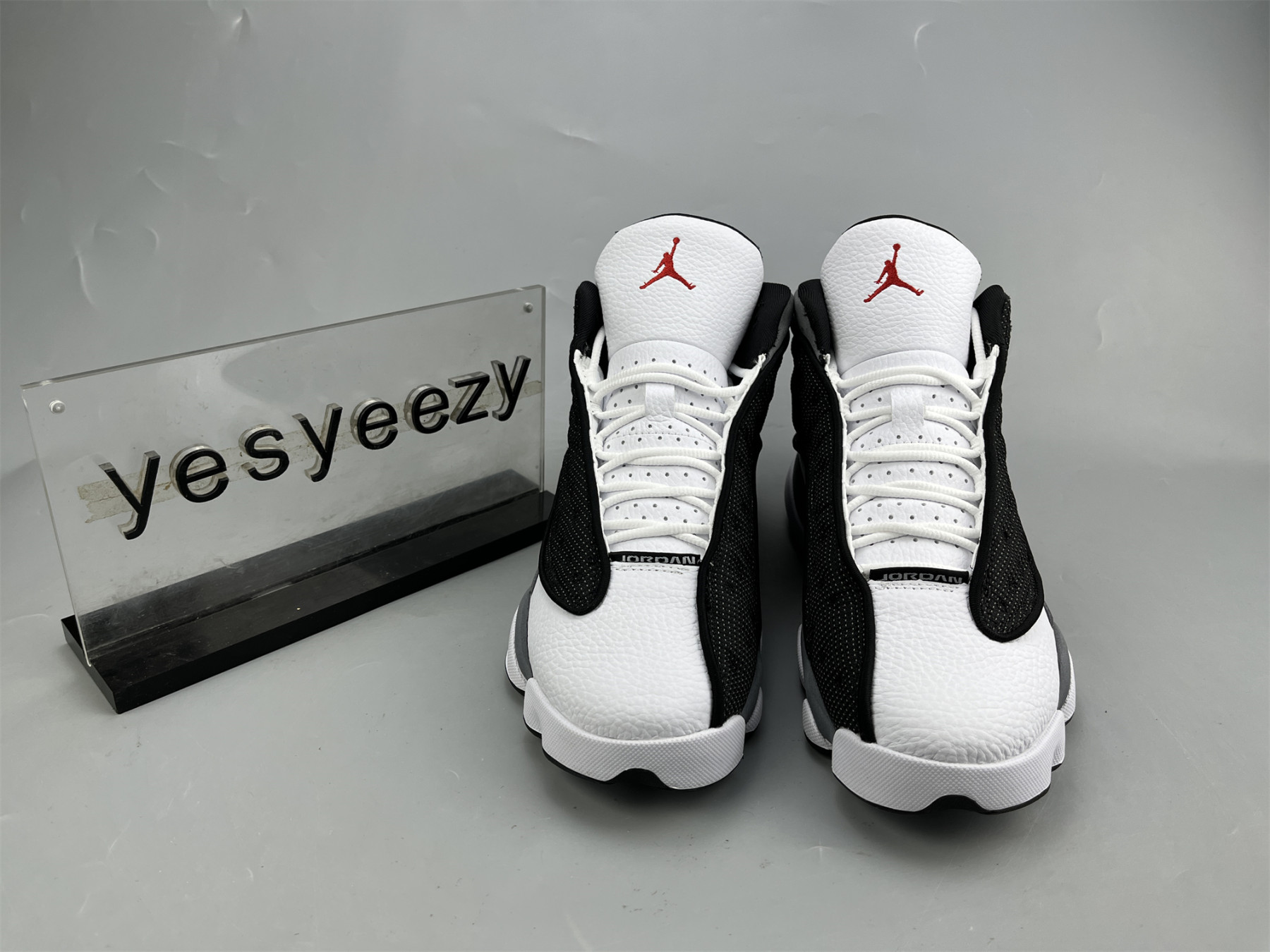 UA AIR JORDAN 13 RETRO 