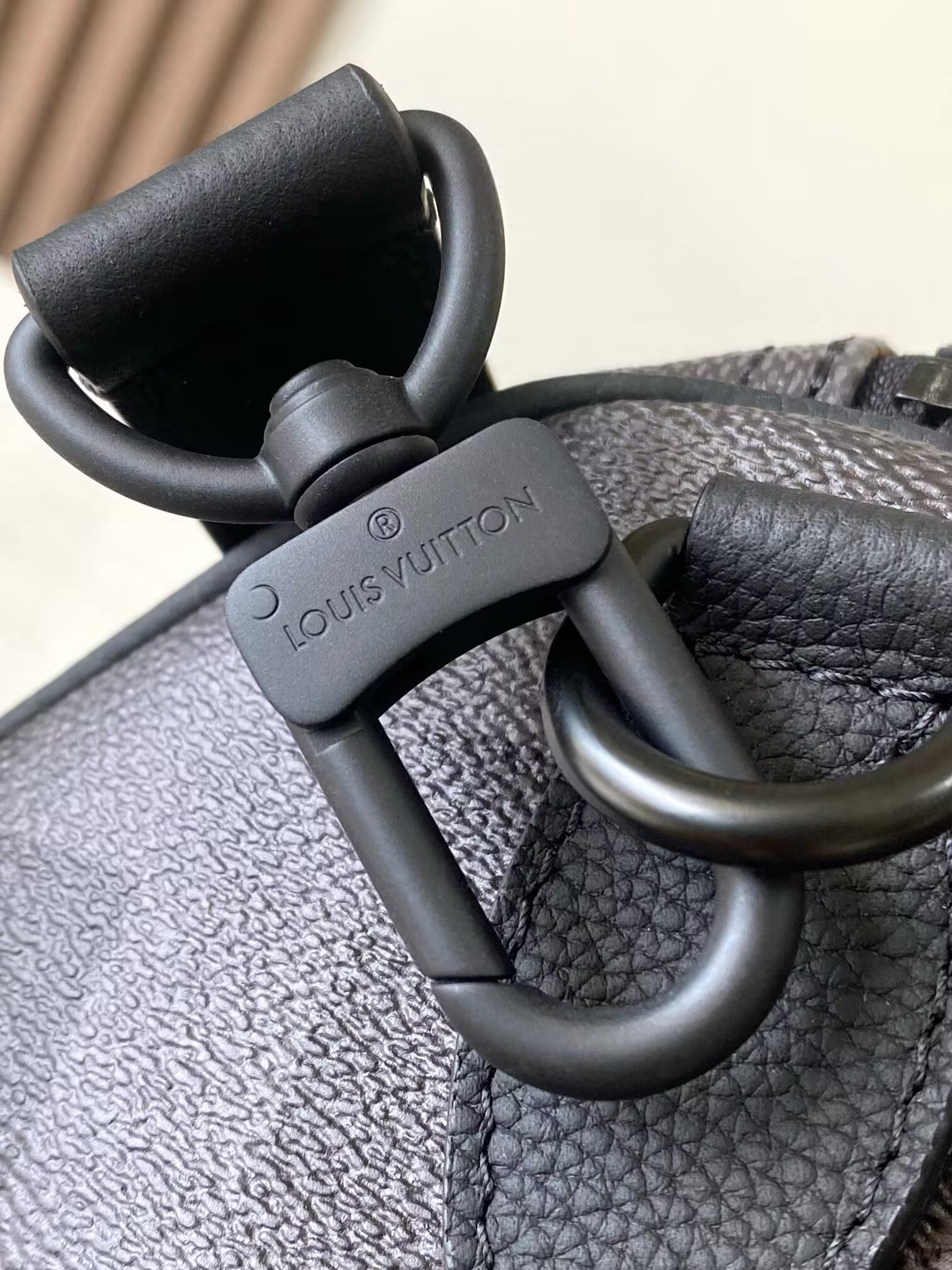 LV Speedy 30 Bandoulière M28977 34 x 22 x 19 cm