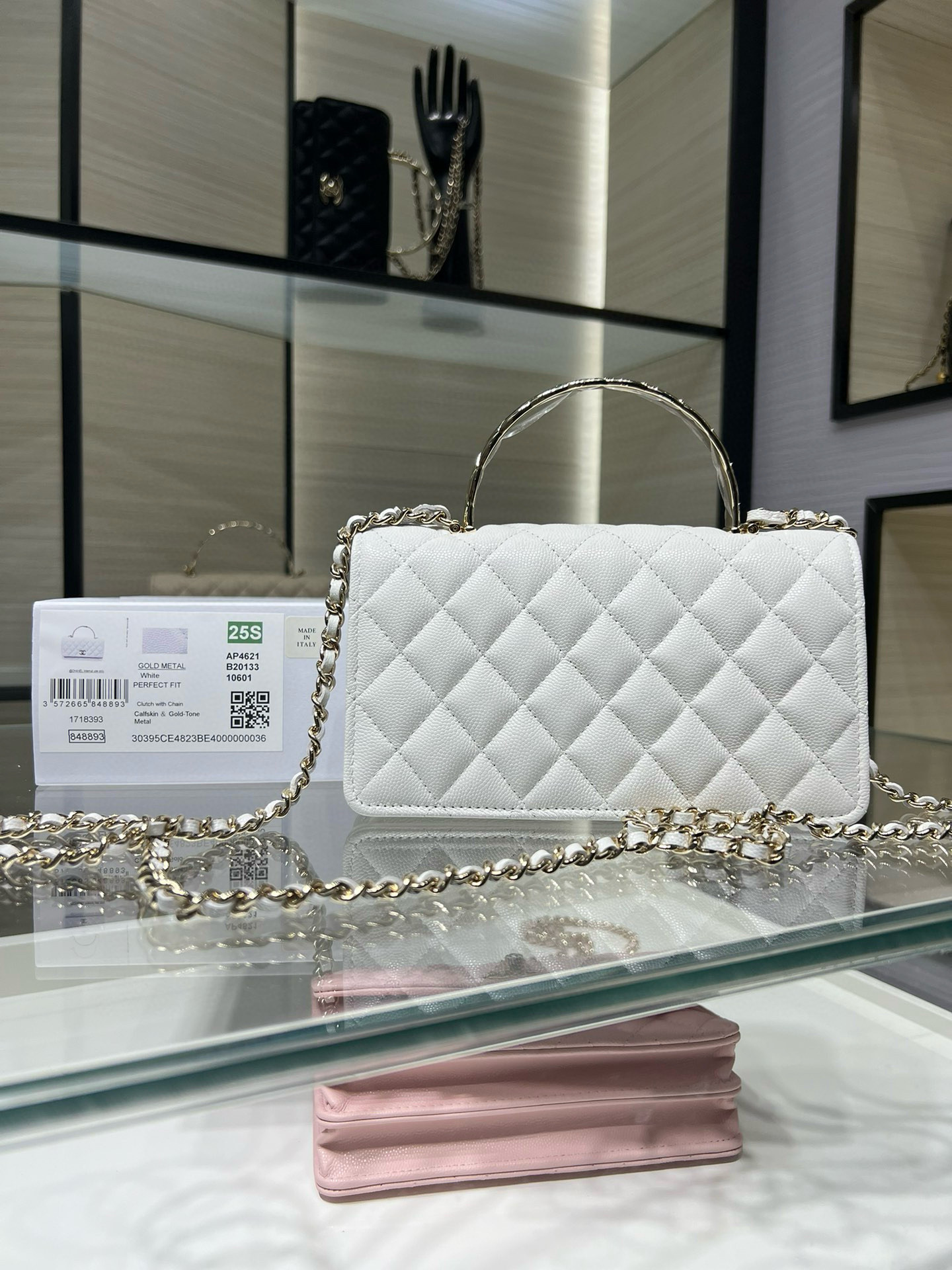 Ch**el Clutch With Chain AP4621 18.5x6x11cm