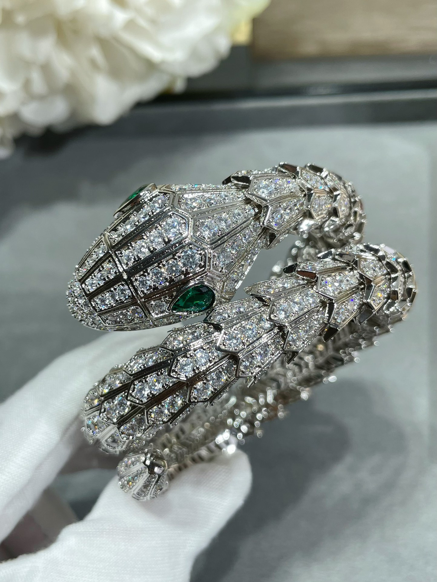 Bv1g*ai Large three-circle full-D1am0nd snake Bracelet