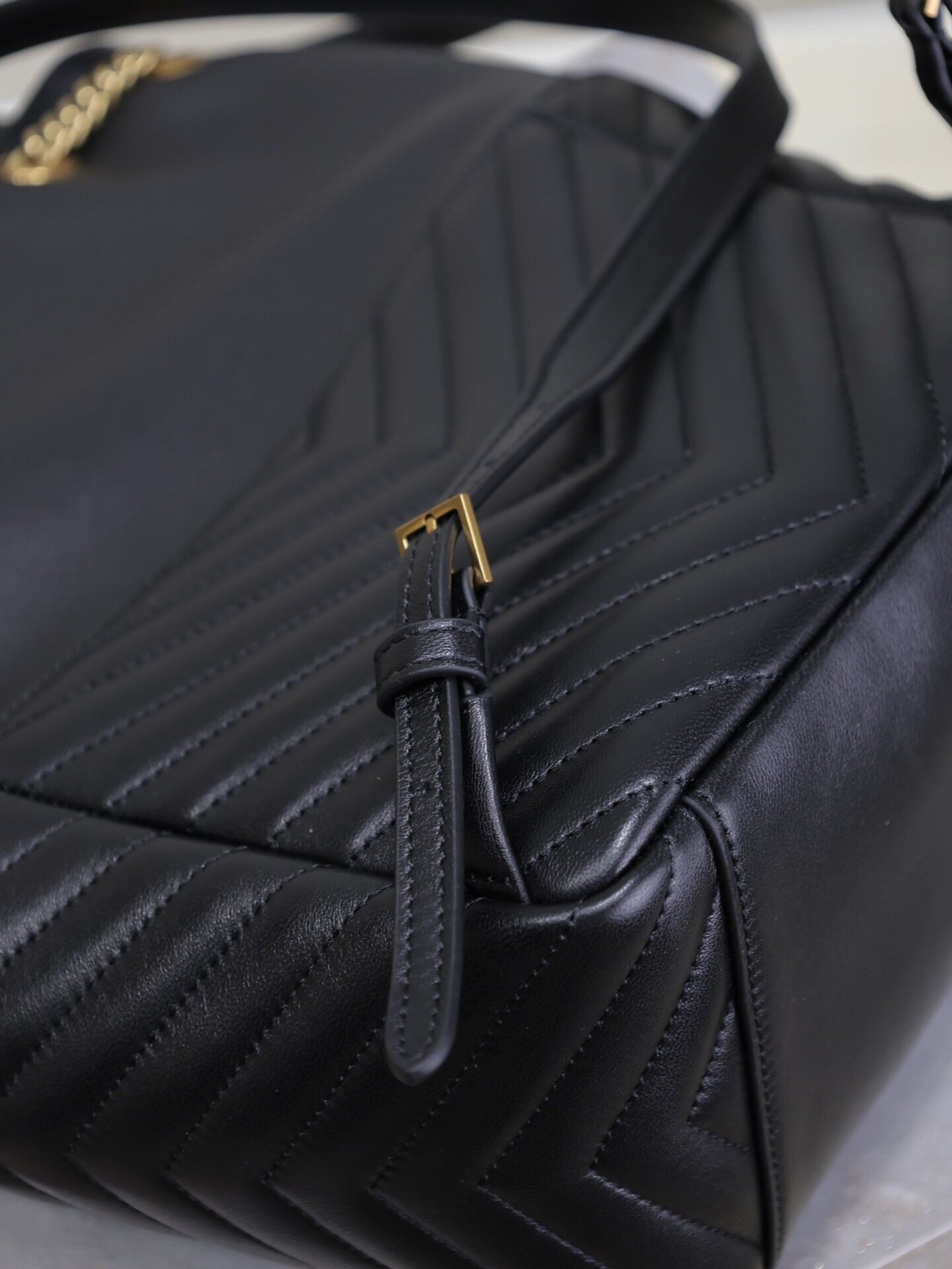 Y51 Sa1nt Lau*nt Joe Drawstring Quilted Backpack 22x29x15cm