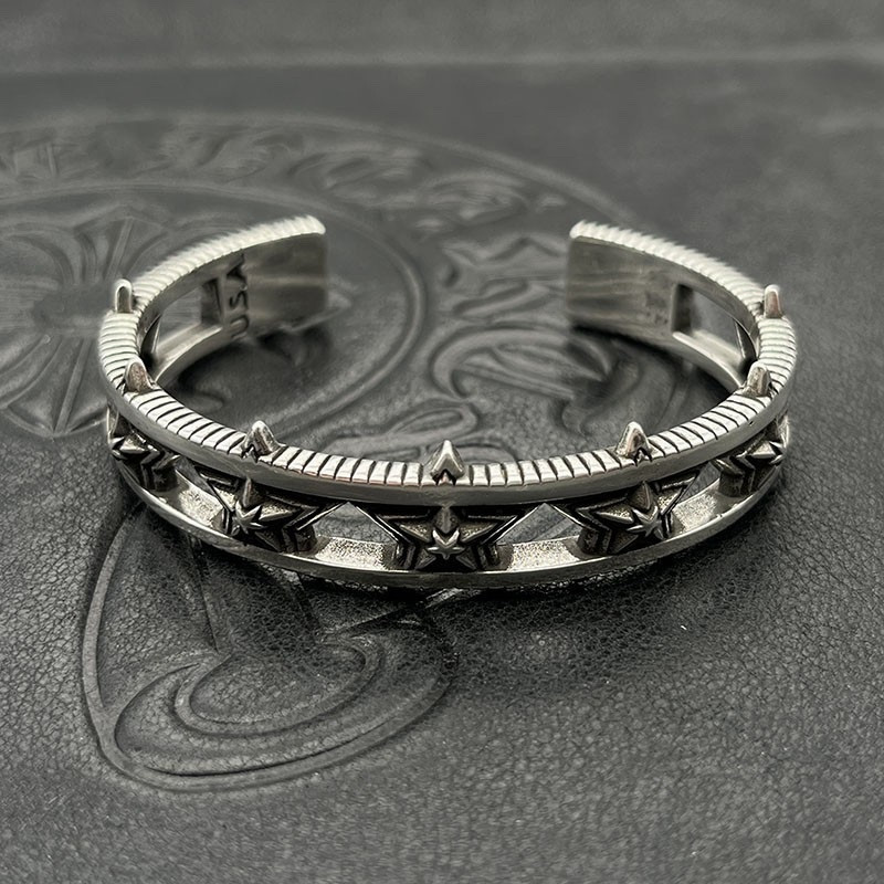 Ch*0me He**ts Five-pointed Star Open Bangle Bracelet