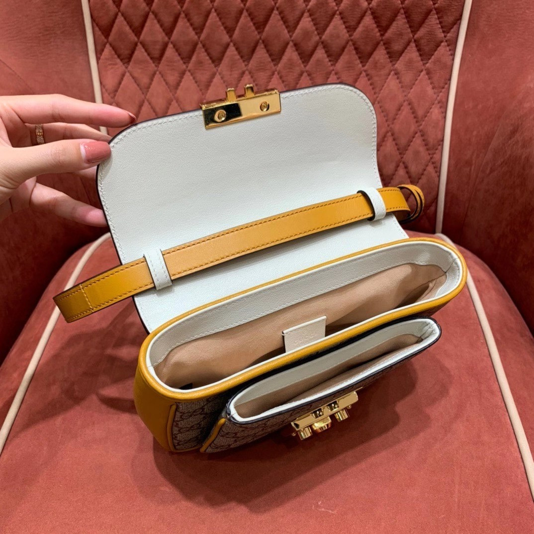 Gvc*1 Padlock series mini handbags