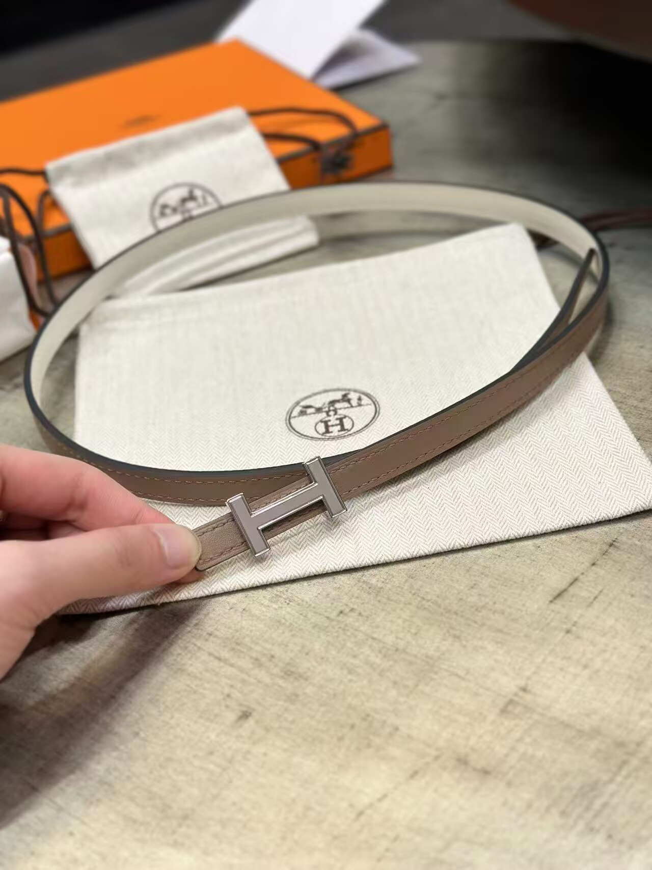 H**me5 belt