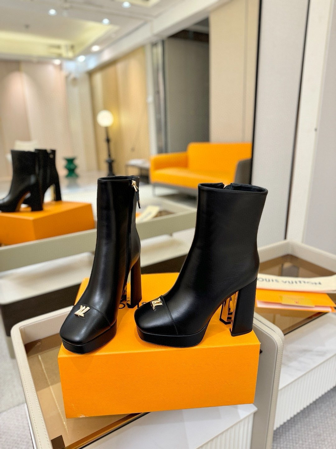 UA LV Swing Platform Ankle Boot