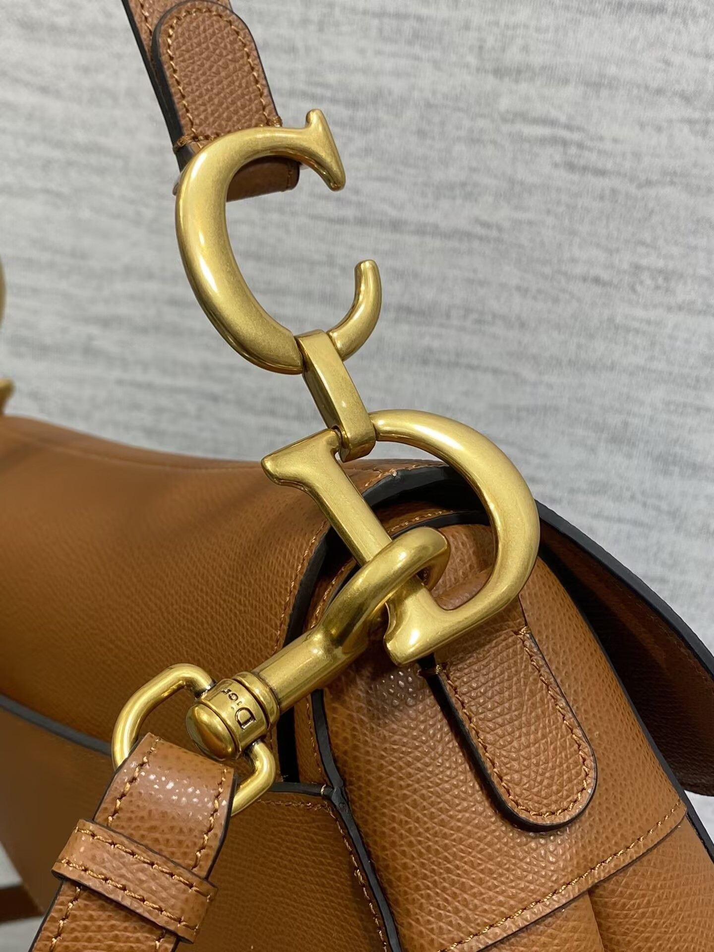 D10r Saddle Bag 24x6x18cm