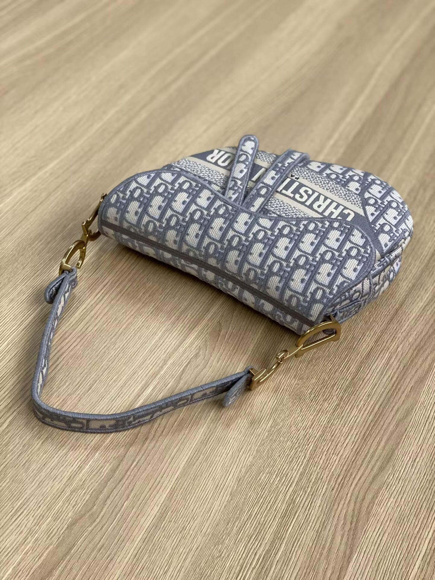 D10r Saddle Bag 25.5 x 20 x 6.5CM