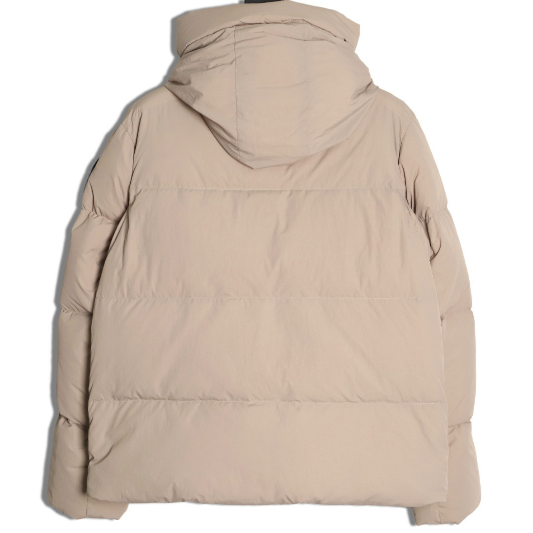 Can*a G00se Short Puffer jacket