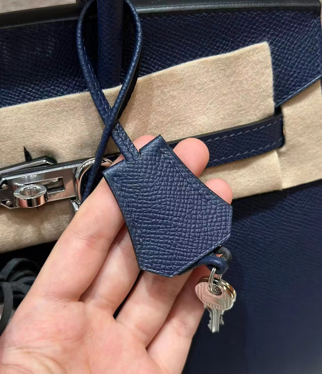 H**me5 BIRKIN EPSOM 25 30 (Horse charm not included)