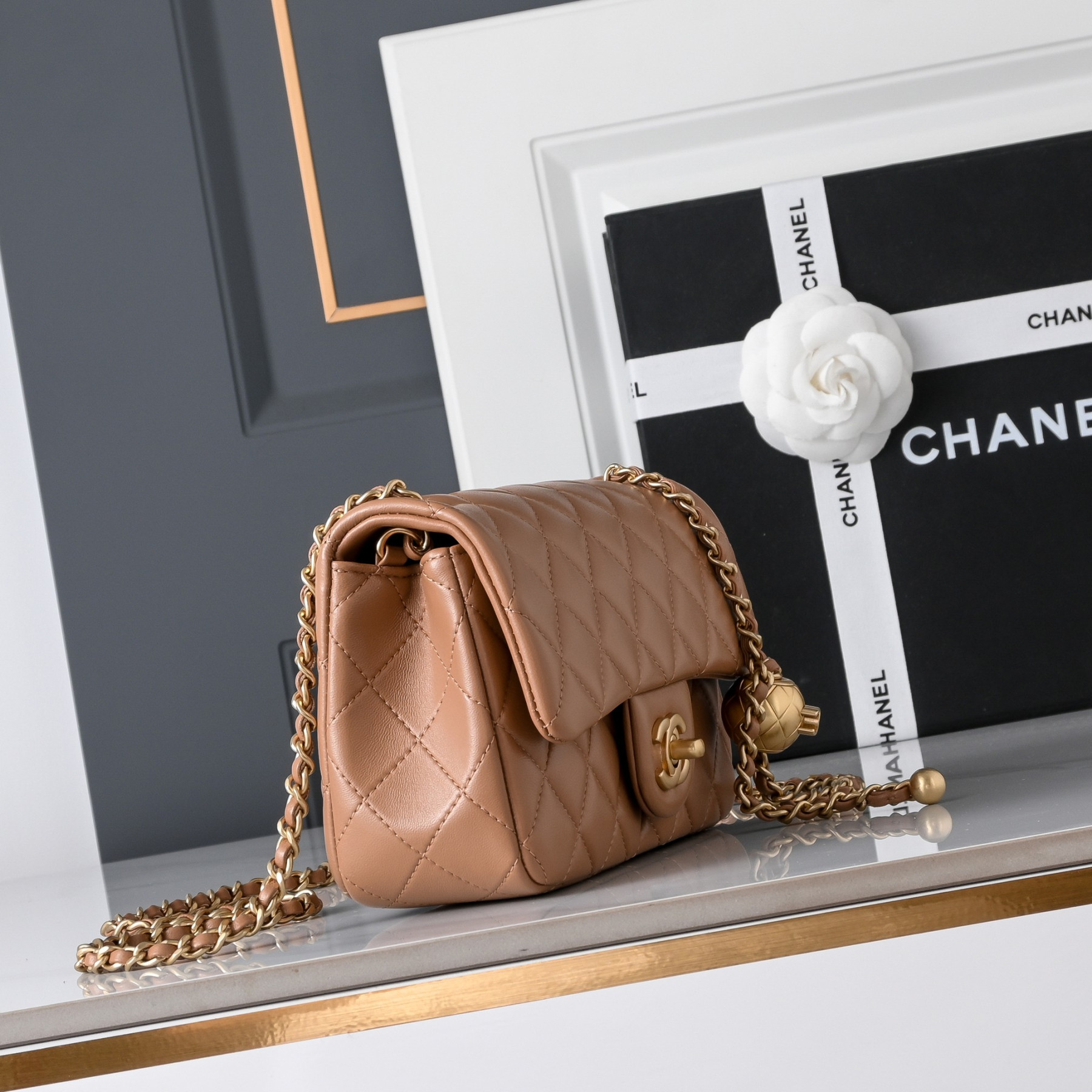 Ch**el Flap Bag Caramel AS1787 20x13x7cm