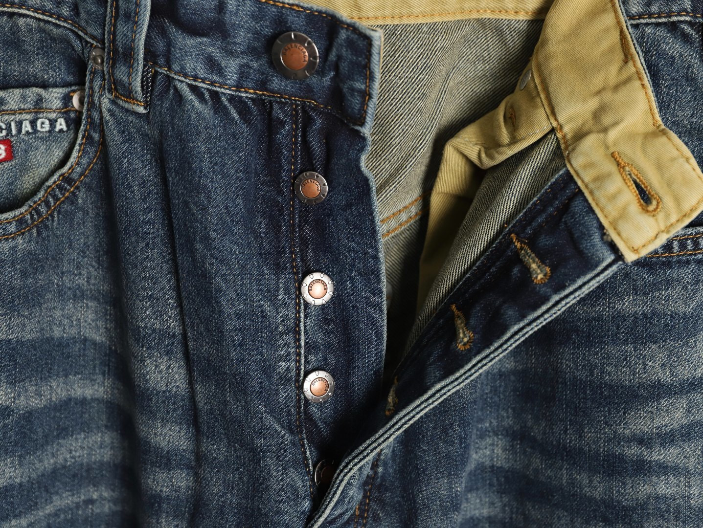 Ba1en*iaga 25ss Jeans