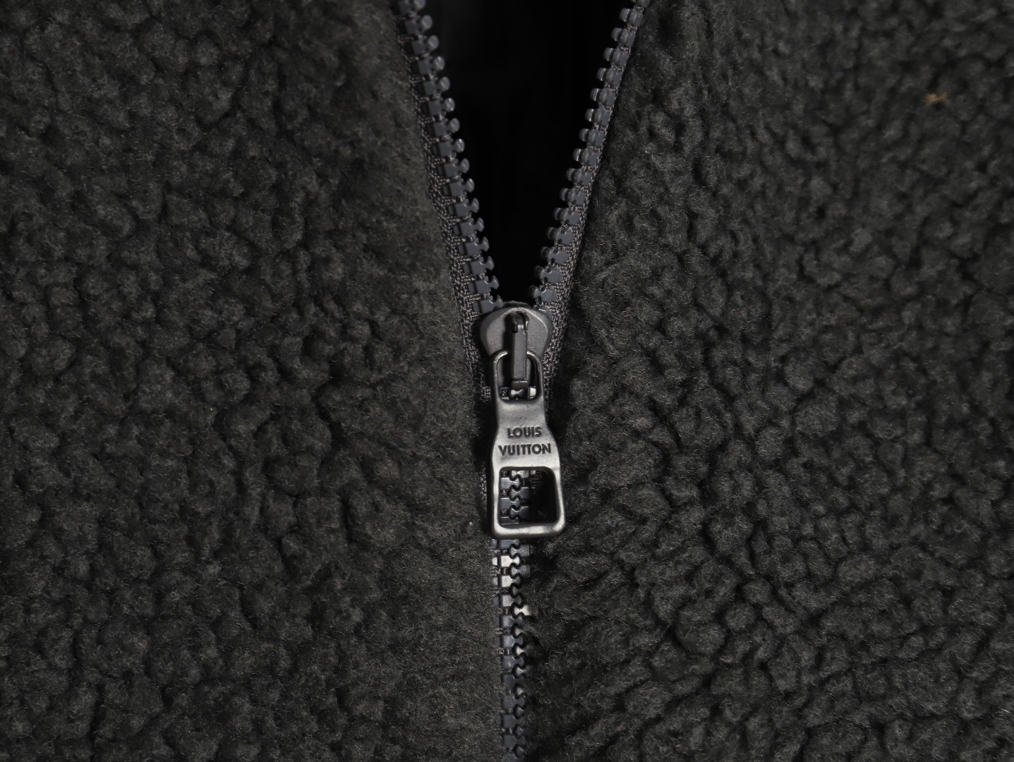 L0vis Vvtt0n LV 24Fw Jacket